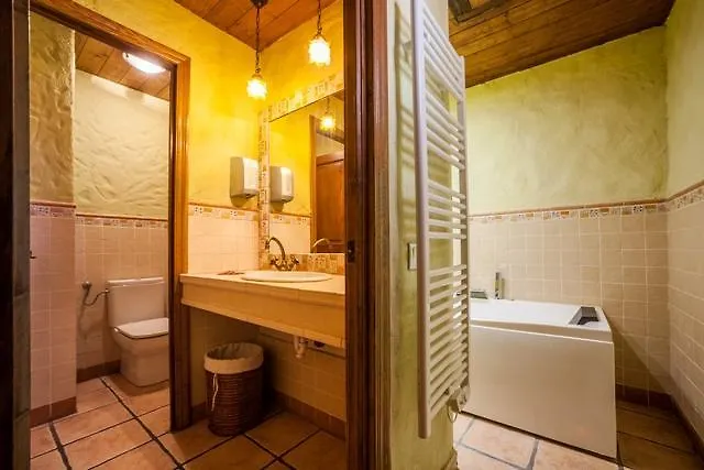Hostel Albergue Boi Romanic Suites Barruera Spain