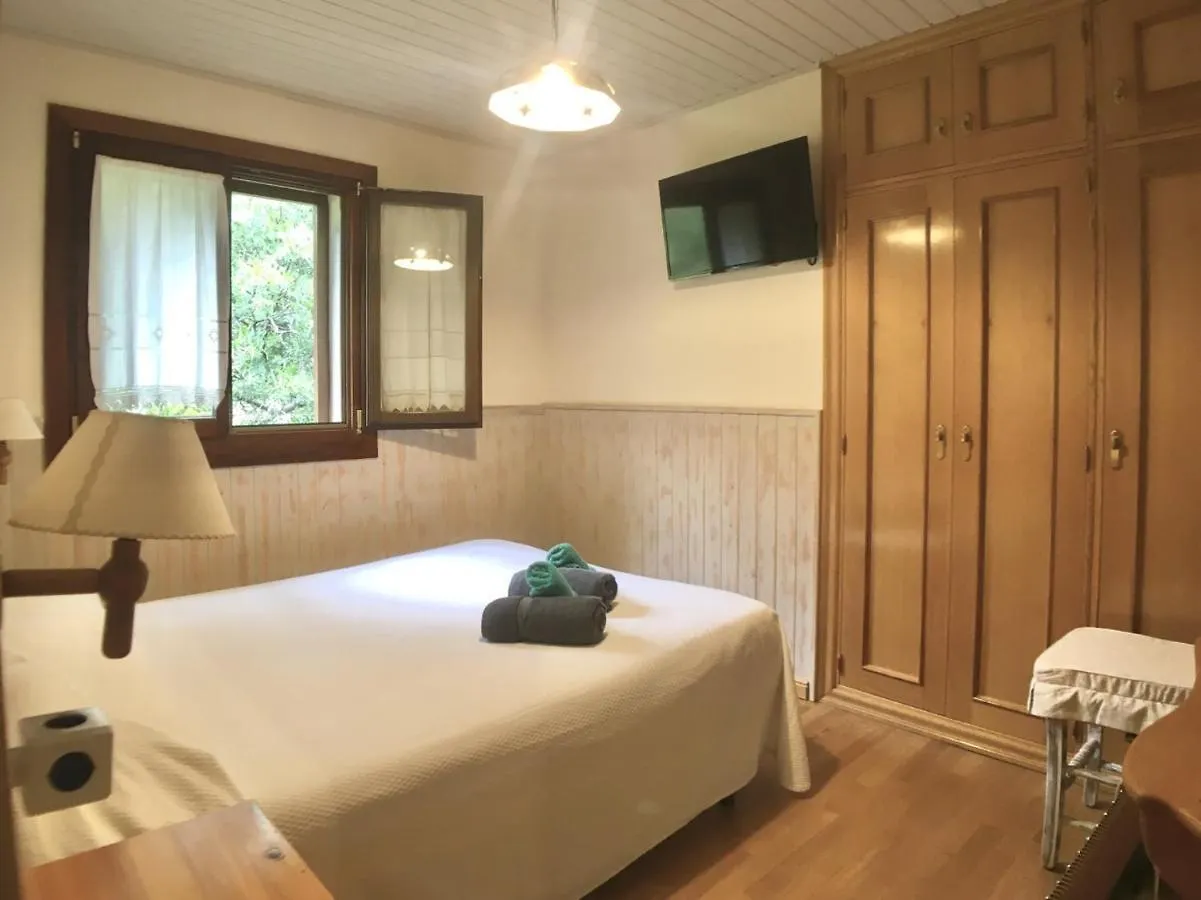 Hostel Albergue Boi Romanic Suites Barruera